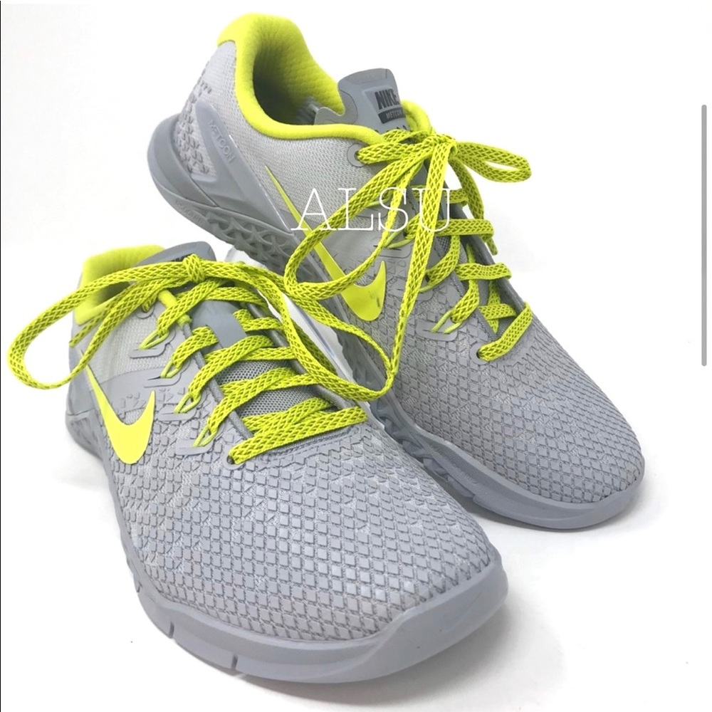 Nike Custom Metcon 4 Grey Green W AUTHENTIC - Picture 2 of 8